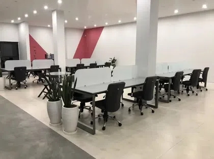 صندلی اشتراکی تمام وقت- روزانه