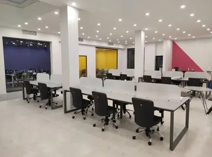 صندلی اشتراکی تمام وقت- ماهانه