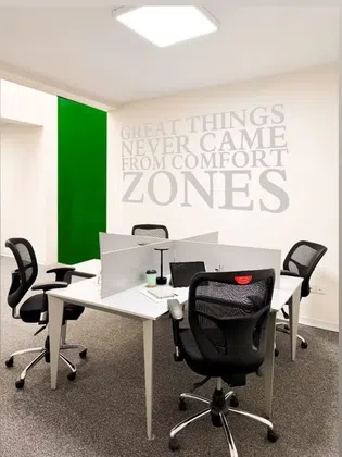 دفتر اختصاصی 4 نفره- ماهانه