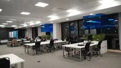 صندلی اشتراکی در سالن خلیج فارس- ماهانه