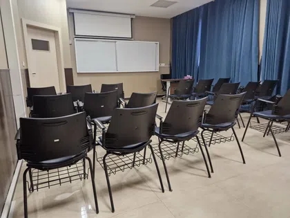 کلاس آموزشی 25 نفره (روزانه)