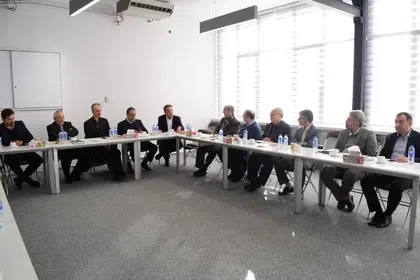 اتاق ورکشاپ- ساعتی