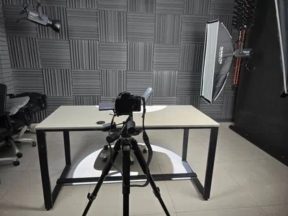 استودیو - ساعتی