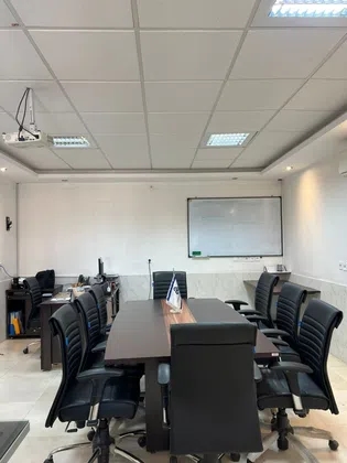 اتاق جلسه 8 نفره - ساعتی