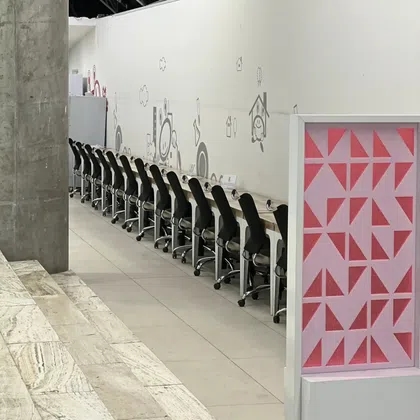 میزکار اشتراکی- ماهانه