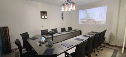 اتاق جلسه 13 نفره - ساعتی