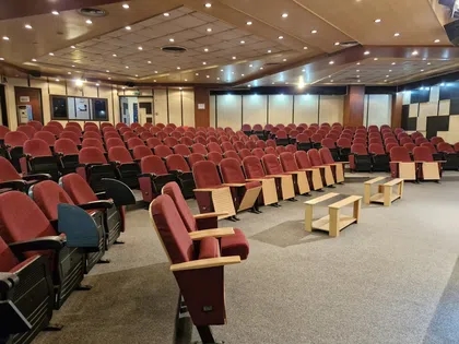 سالن همایش 200 نفره