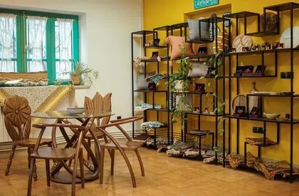 میزکار برای تیم 4 نفره- ماهانه