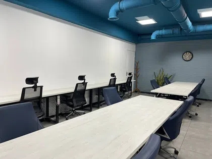 صندلی اشتراکی 7 روزه متوالی