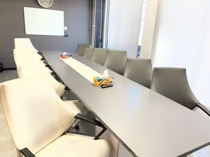 اتاق جلسه 12 نفره