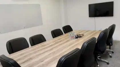 اتاق جلسه 10 نفره