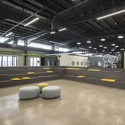 استودیو ساعتی