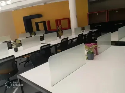 صندلی اشتراکی- ساعتی