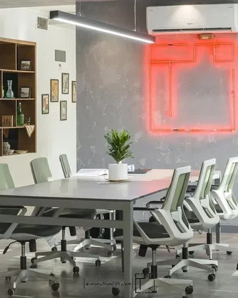 صندلی ارگونومیک- ماهانه