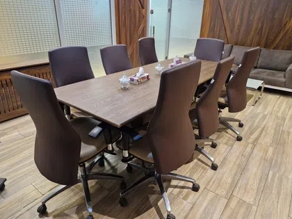 اتاق جلسه 8 نفره - ساعتی