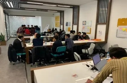 صندلی اشتراکی- ماهانه