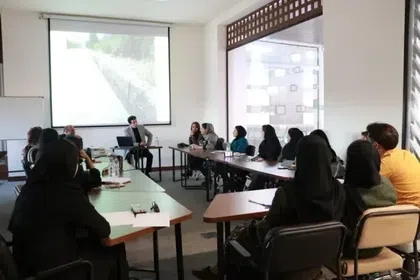 اتاق کنفرانس 35 نفره